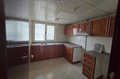 Apartment - 2 - 2 for rent in Abu Shagara building - Abu shagara - Sharjah