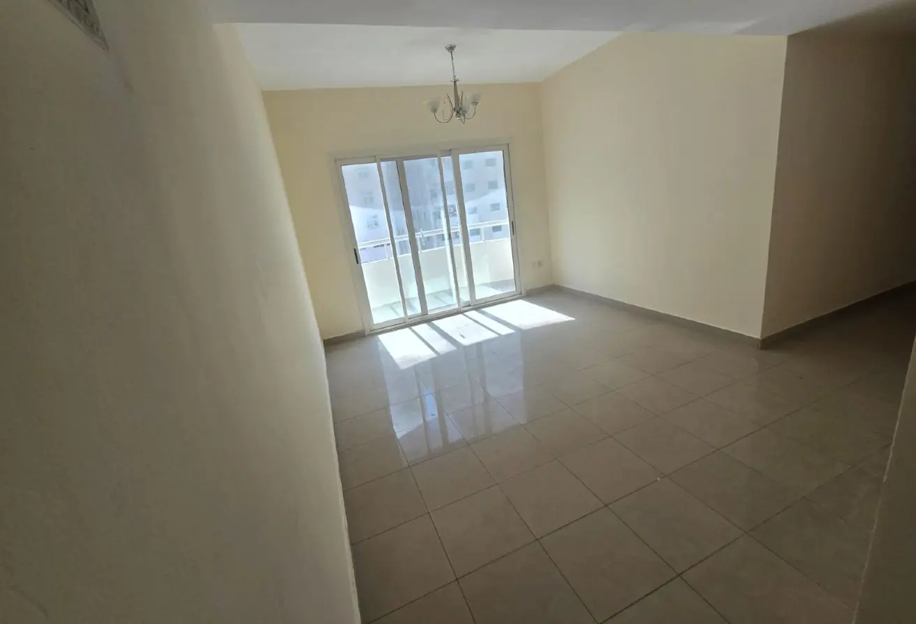 164495586 - Property Main Image