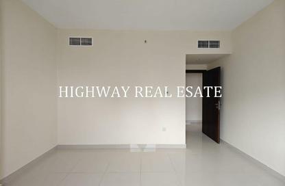 Apartment - 2 Bedrooms - 2 Bathrooms for rent in Muwaileh 29 Building - Muwaileh - Sharjah