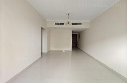 Apartment - 2 Bedrooms - 2 Bathrooms for rent in Muwaileh 29 Building - Muwaileh - Sharjah