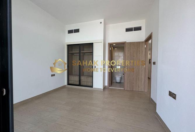 53603000 - Property Image 2