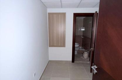 Apartment - 2 Bedrooms - 3 Bathrooms for sale in Al Majaz 3 - Al Majaz - Sharjah