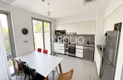 Townhouse - 4 - 4 for rent in Camelia 1 - Camelia - Arabian Ranches 2 - Dubai