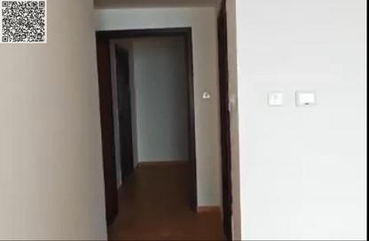 شقة - 2 - 3 للبيع في برج الكورنيش - طريق كورنيش عجمان - عجمان شقة - 2 - 3 للبيع في برج الكورنيش - طريق كورنيش عجمان - عجمان