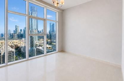 Apartment - 3 Bedrooms - 4 Bathrooms for sale in Boulevard Crescent Tower 1 - BLVD Crescent - Downtown Dubai - Dubai