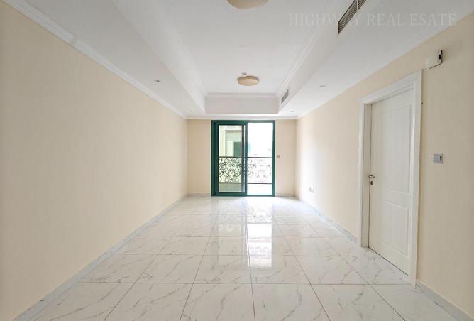 97807620 - Property Image 2