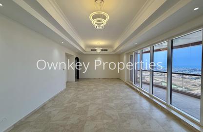 Apartment - 3 - 5 for rent in Escape Tower - Business Bay - Dubai