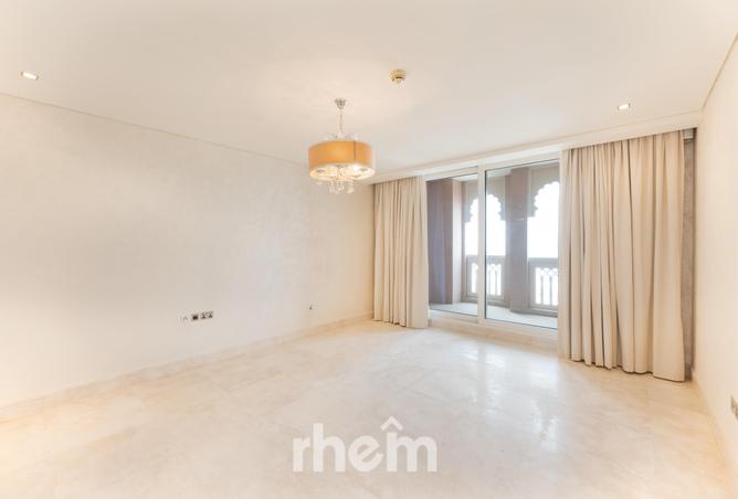 2OlugsL22nQ - Property Image 2