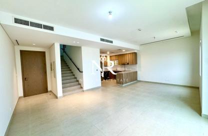 Townhouse - 2 Bedrooms - 3 Bathrooms for rent in Bloom Living - Zayed City (Khalifa City C) - Khalifa City - Abu Dhabi Townhouse - 2 Bedrooms - 3 Bathrooms for rent in Bloom Living - Zayed City (Khalifa City C) - Khalifa City - Abu Dhabi