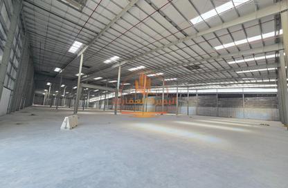Warehouse - Studio - 1 Bathroom for rent in Umm Al Thuoob - Umm Al Quwain