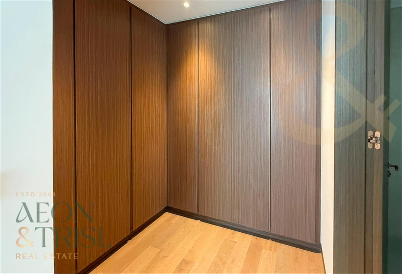 Luxurious Villa | Biggest Corner Plot | Single Row photo 16