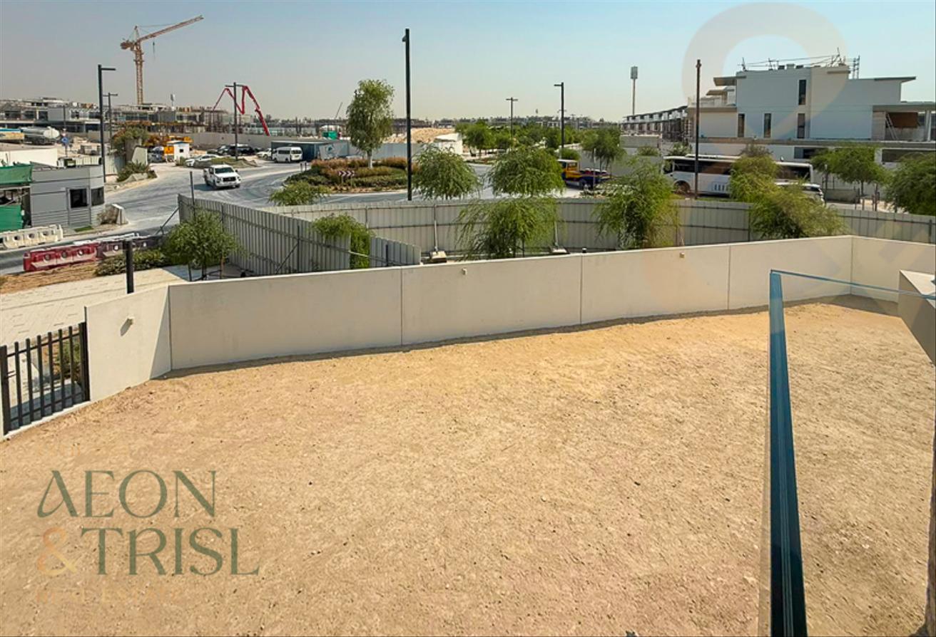 Luxurious Villa | Biggest Corner Plot | Single Row photo 19