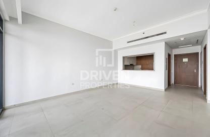 Apartment - 1 Bedroom - 2 Bathrooms for rent in Vida Residence 1 - Vida Residence - The Hills - Dubai