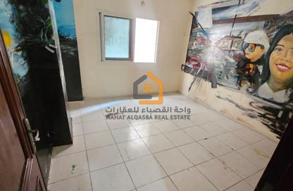 Apartment - Studio - 1 Bathroom for rent in Qasimia 10 building - Al Mahatta - Al Qasimia - Sharjah