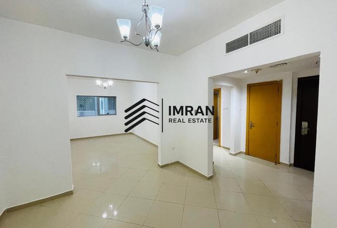121100152 - Property Main Image