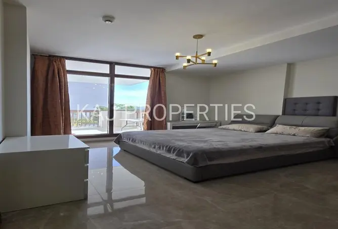 155521228 - Property Image 2