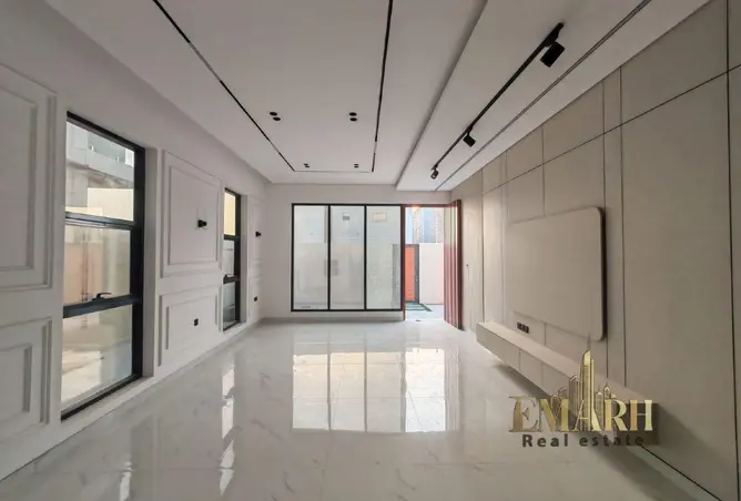 155095787 - Property Image 3