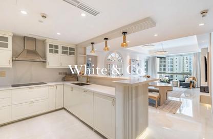 Apartment - 2 Bedrooms - 3 Bathrooms for rent in Marina Residences 2 - Marina Residences - Palm Jumeirah - Dubai