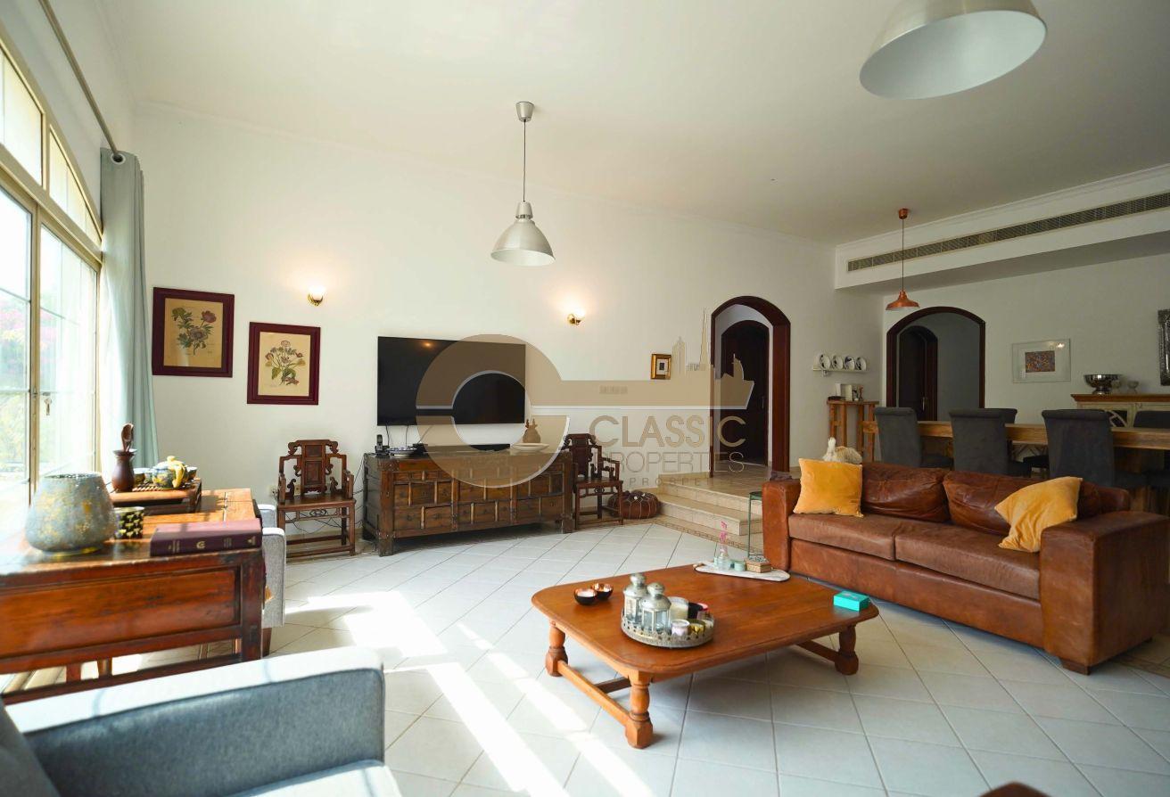 SPACIOUS 4BR + MAID | SHARED POOL | NEAR BEACH photo 5