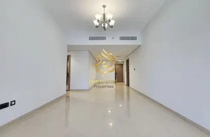 Apartment - 2 Bedrooms - 4 Bathrooms for rent in RRM Building - Meydan - Dubai
