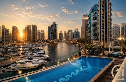 Apartment - 4 Bedrooms - 5 Bathrooms for sale in Damac Heights - Dubai Marina - Dubai