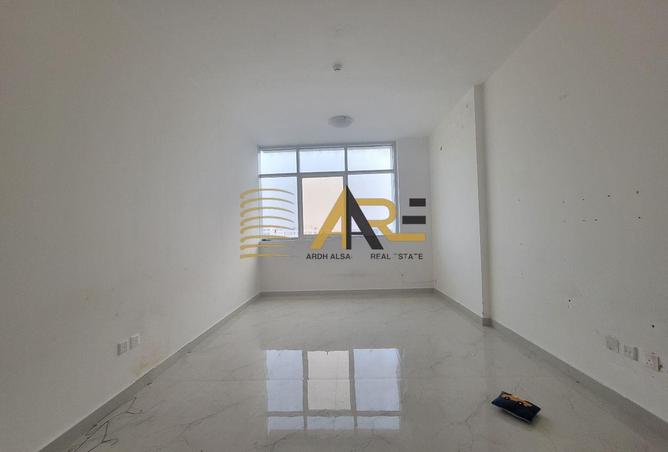 125190212 - Property Image 2