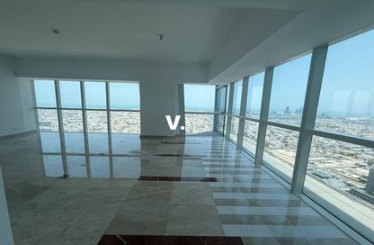 Apartment - 3 Bedrooms - 4 Bathrooms for rent in Sama Tower - Sheikh Zayed Road - Dubai