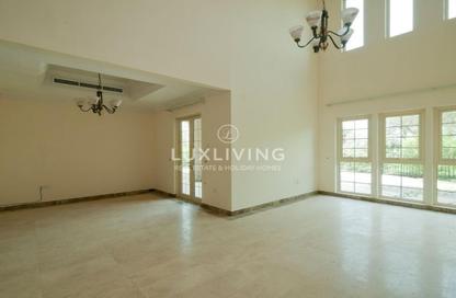 Villa - 4 Bedrooms - 5 Bathrooms for sale in Entertainment Foyer - Mediterranean Clusters - Jumeirah Islands - Dubai