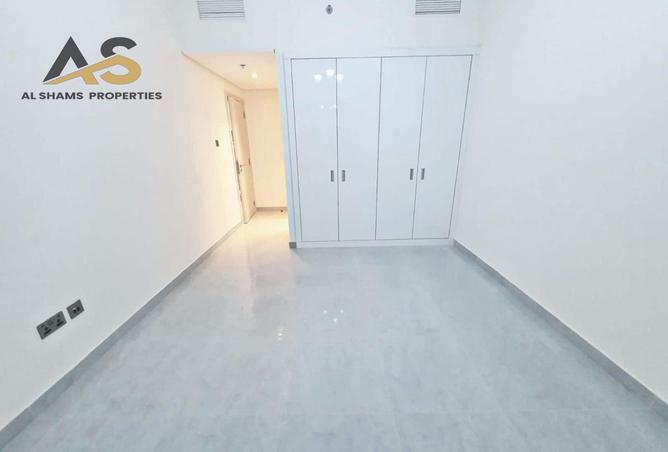 122903444 - Property Image 2