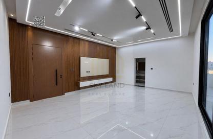 Villa - 5 - 7 for sale in Kabbali Hills - Al Helio 2 - Al Helio - Ajman