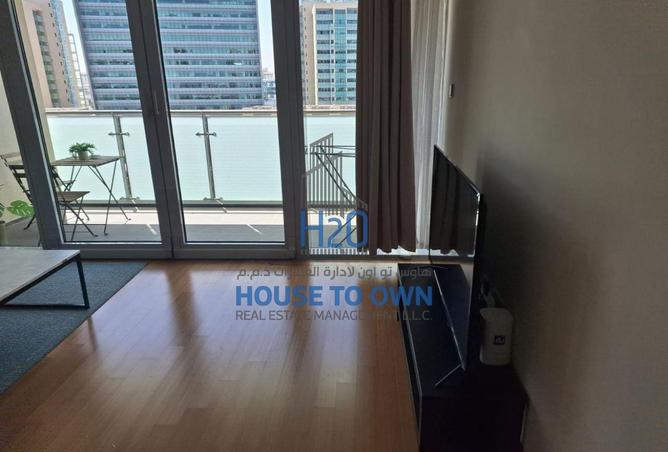 73165102 - Property Image 2