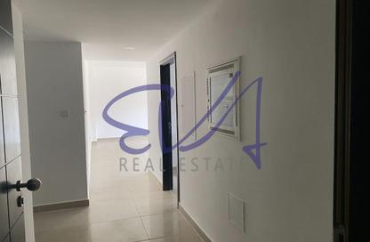 Apartment - 3 - 4 for sale in Tower 13 - Al Reef Downtown - Al Reef - Abu Dhabi