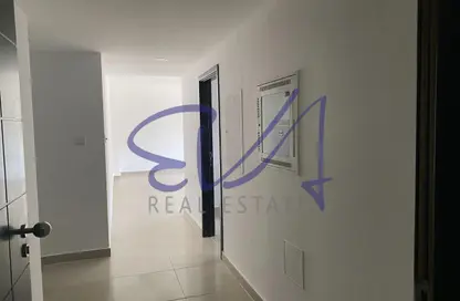 Apartment - 3 Bedrooms - 4 Bathrooms for sale in Tower 13 - Al Reef Downtown - Al Reef - Abu Dhabi Apartment - 3 Bedrooms - 4 Bathrooms for sale in Tower 13 - Al Reef Downtown - Al Reef - Abu Dhabi