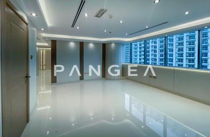 Office Space - Studio - 1 Bathroom for rent in Business Tower - Business Bay - Dubai