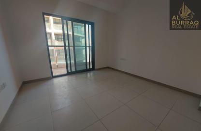 Apartment - 2 Bedrooms - 2 Bathrooms for sale in Binghatti Point - Dubai Silicon Oasis - Dubai