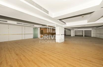 Retail - Studio for rent in Fairmont Hotel - Sheikh Zayed Road - Dubai