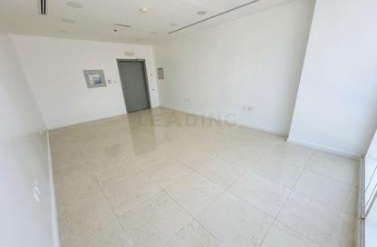Office Space - Studio for rent in Tamani Art Tower - Business Bay - Dubai