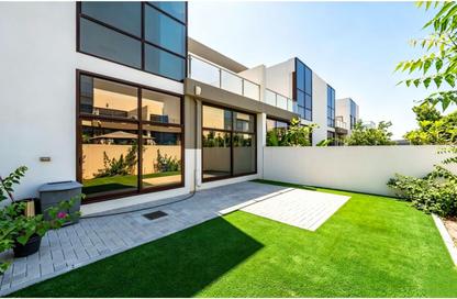 Townhouse - 4 - 4 for sale in The Fields - District 11 - Mohammed Bin Rashid City - Dubai