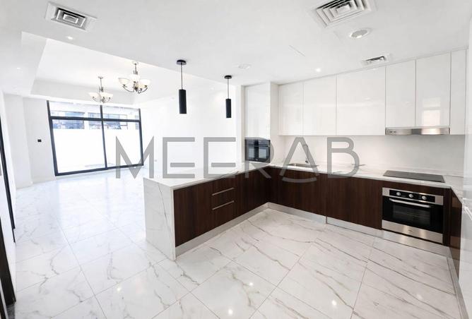 57767109 - Property Image 2