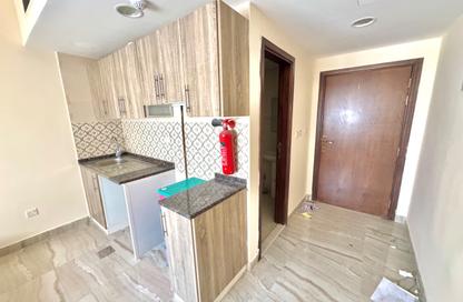 Apartment - Studio - 1 for rent in Muwaileh 3 Building - Muwaileh - Sharjah Apartment - Studio - 1 for rent in Muwaileh 3 Building - Muwaileh - Sharjah