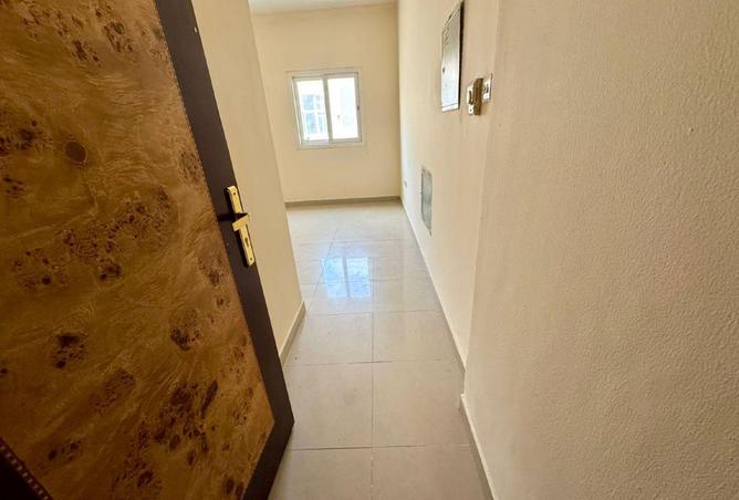 71128219 - Property Image 3