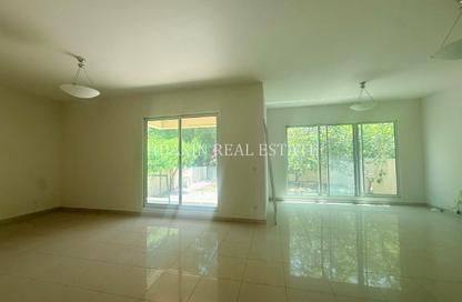 Villa - 3 Bedrooms - 4 Bathrooms for rent in Umm Suqeim 2 Villas - Umm Suqeim 2 - Umm Suqeim - Dubai