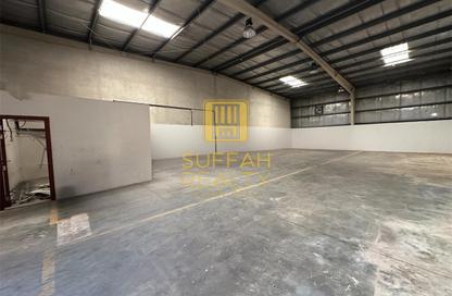 Warehouse - Studio - 1 Bathroom for rent in Al Qusais Industrial Area 3 - Al Qusais Industrial Area - Al Qusais - Dubai
