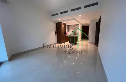 Apartment - 1 Bedroom - 2 Bathrooms for rent in Imperial Avenue - Downtown Dubai - Dubai
