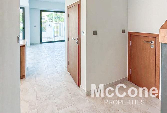 124290375 - Property Image 3