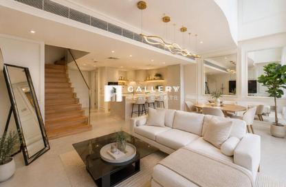 Apartment - 1 - 2 for sale in Sky Gardens - DIFC - Dubai
