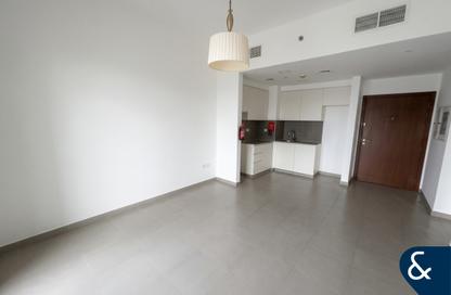 Apartment - 1 - 1 for sale in Hayat Boulevard 1A - Hayat Boulevard 1 - Hayat Boulevard - Town Square - Dubai