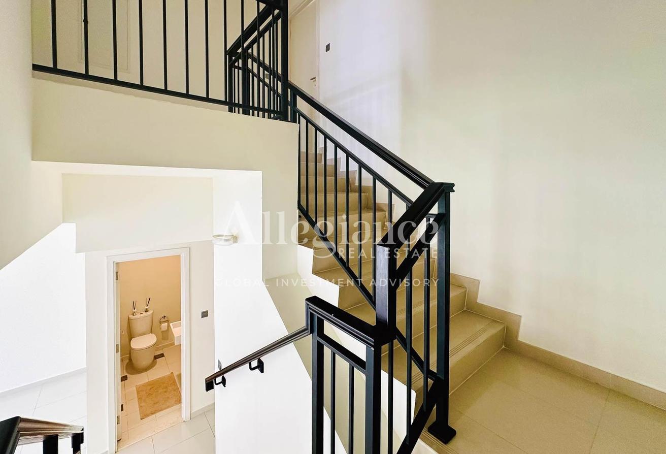 Spacious 3BR + Multipurpose Room | Private Garden photo 12
