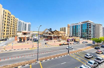 Apartment - 2 - 3 for rent in Polo - Dubai Silicon Oasis - Dubai
