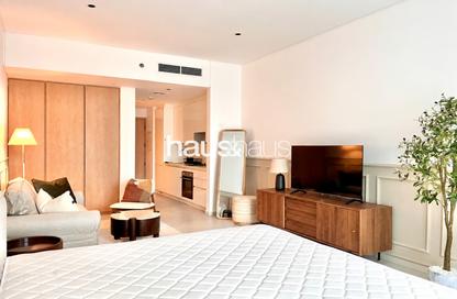 Apartment - Studio - 1 for rent in Marquise Square Tower - Business Bay - Dubai